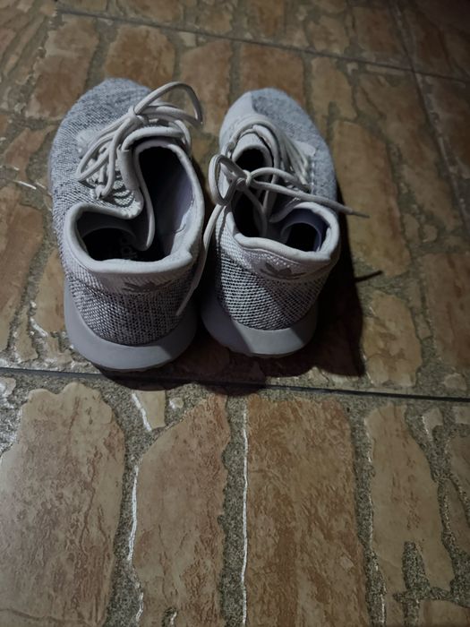 Pantofi sport Tubular Shadow W, gri/alb, 42