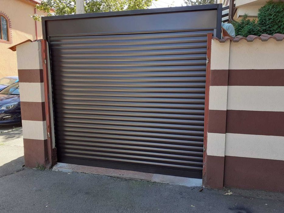 Ușa garaj Aluminiu tip rulou