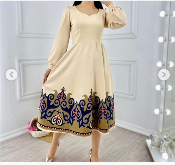 Продается женская платье