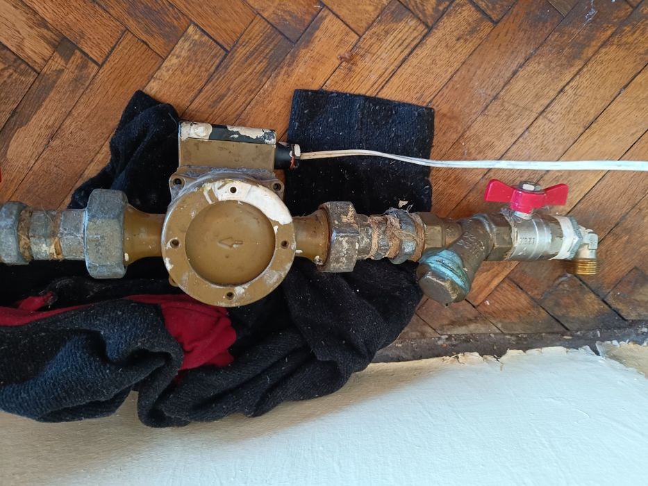 Помпа за камина grundfos