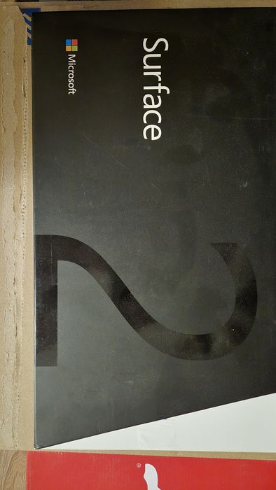 Tabletă Surface 2 cu tastatură