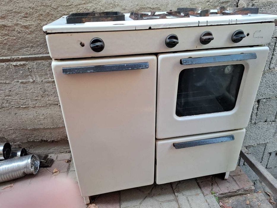 Продам плиту газовую