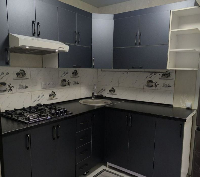 2/2/4 Эко базар срочно