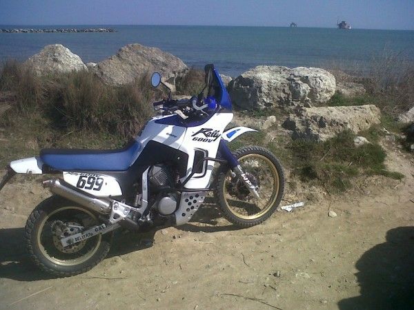 Carena Honda Transalp XLV 600 Rally Raid ,nemontat, nevopsit. Boano