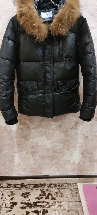 Продам женский зимний костюм