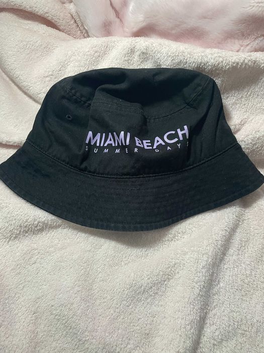 Детска плажна шапка