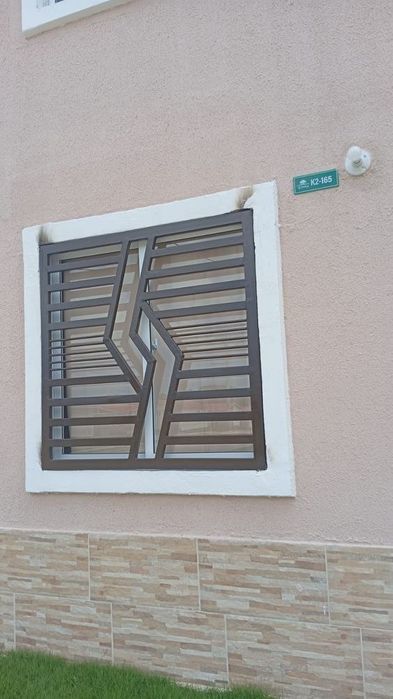 Svarshik, Svaka ishlari Naves. Perila. Reshotka