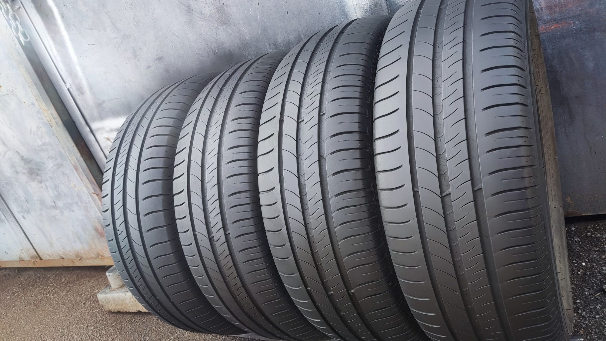 4бр. летни гуми 205/60/16 Michelin Energy Saver+  dot21
dot21
6.5mm