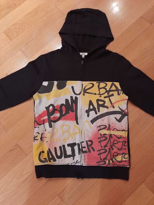 Детски суитшърти DKNY и GAULTIER, спортни панталони TERRANOVA за 14 г