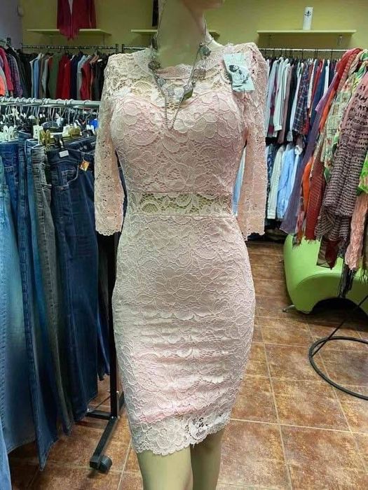 Високо качество дрехи на едро от затворил магазин