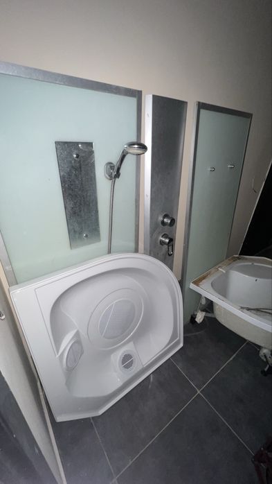 Продам душевую кабину