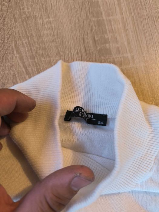 Чисто нова блуза