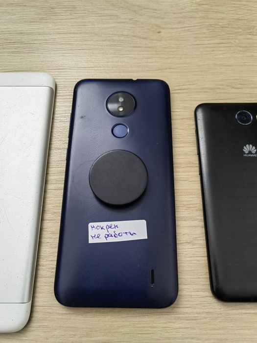 7 броя смартфони за части