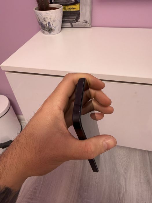 iPhone 16 pro black 256gb