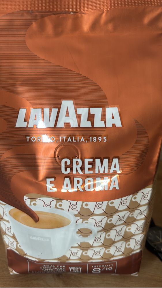 Кофе зерновой,lavaZza, только оптом !