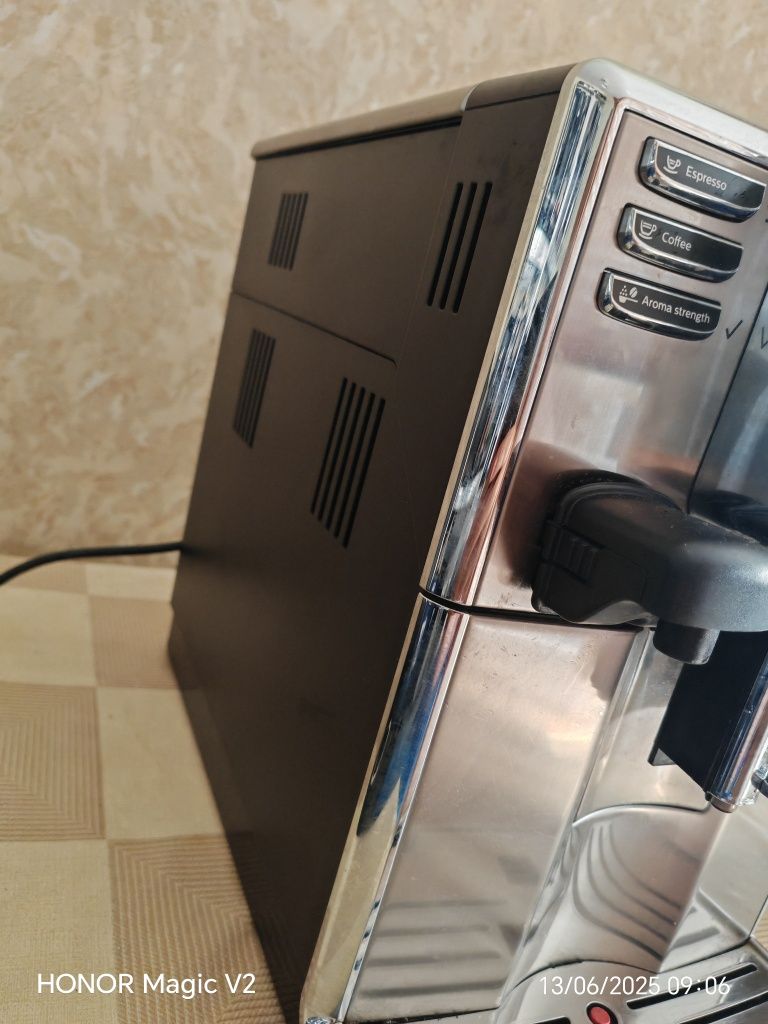 Philips EP 5365  автоматична кафе машина