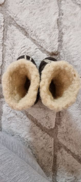 Ботуши чисто нови