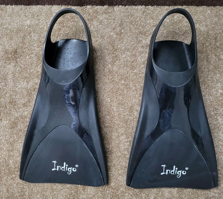 Ласты для бассейна