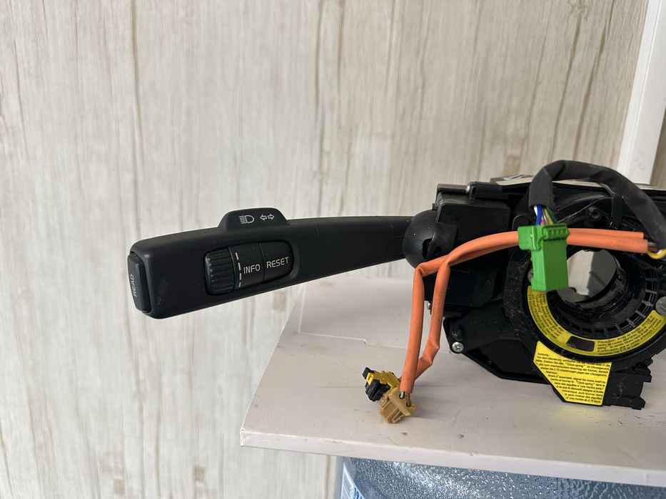 Лентов кабел за Volvo V50