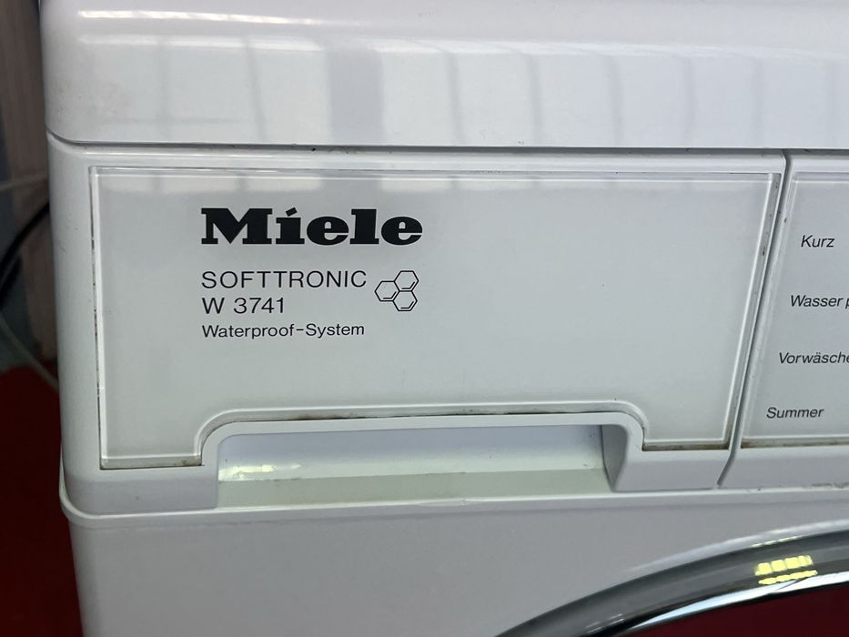 MIELE softtronic W3741 пералня пчелна пита