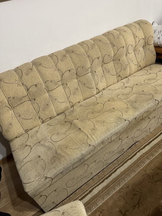 Продавам холова гарнитура