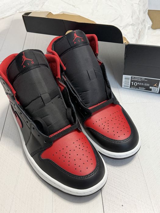 Adidasi nike air jordan 1 mid