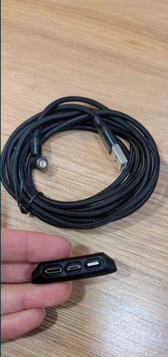 Cablu magnetic de incarcare