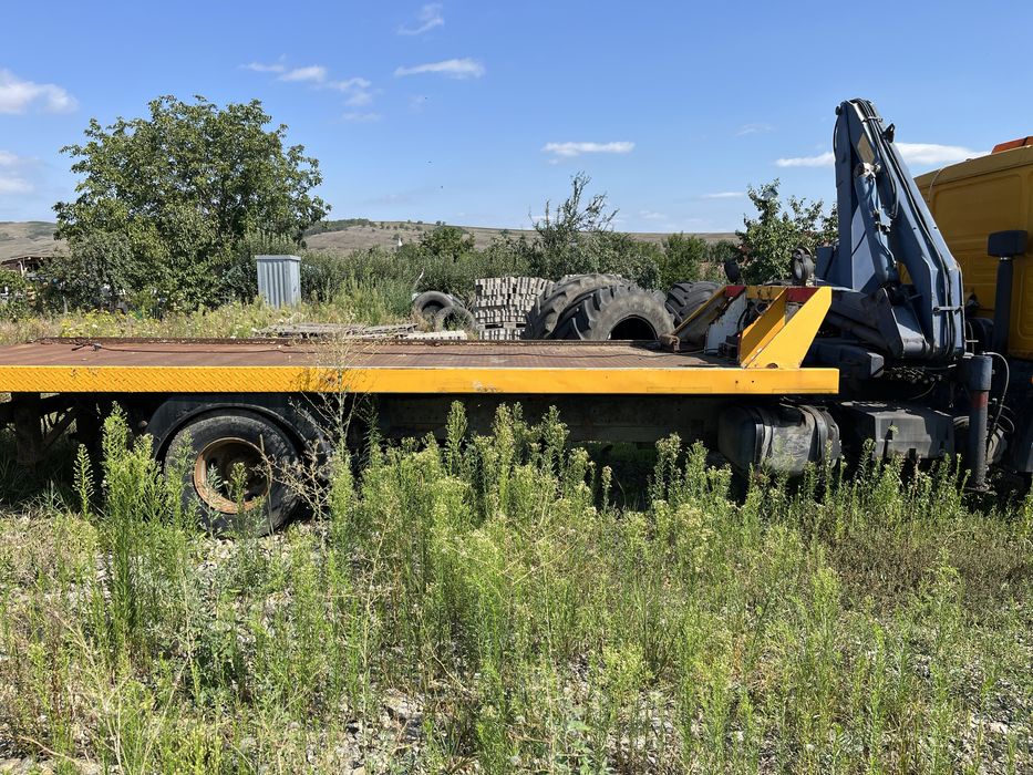 Man 8.163 platforma cu macara
