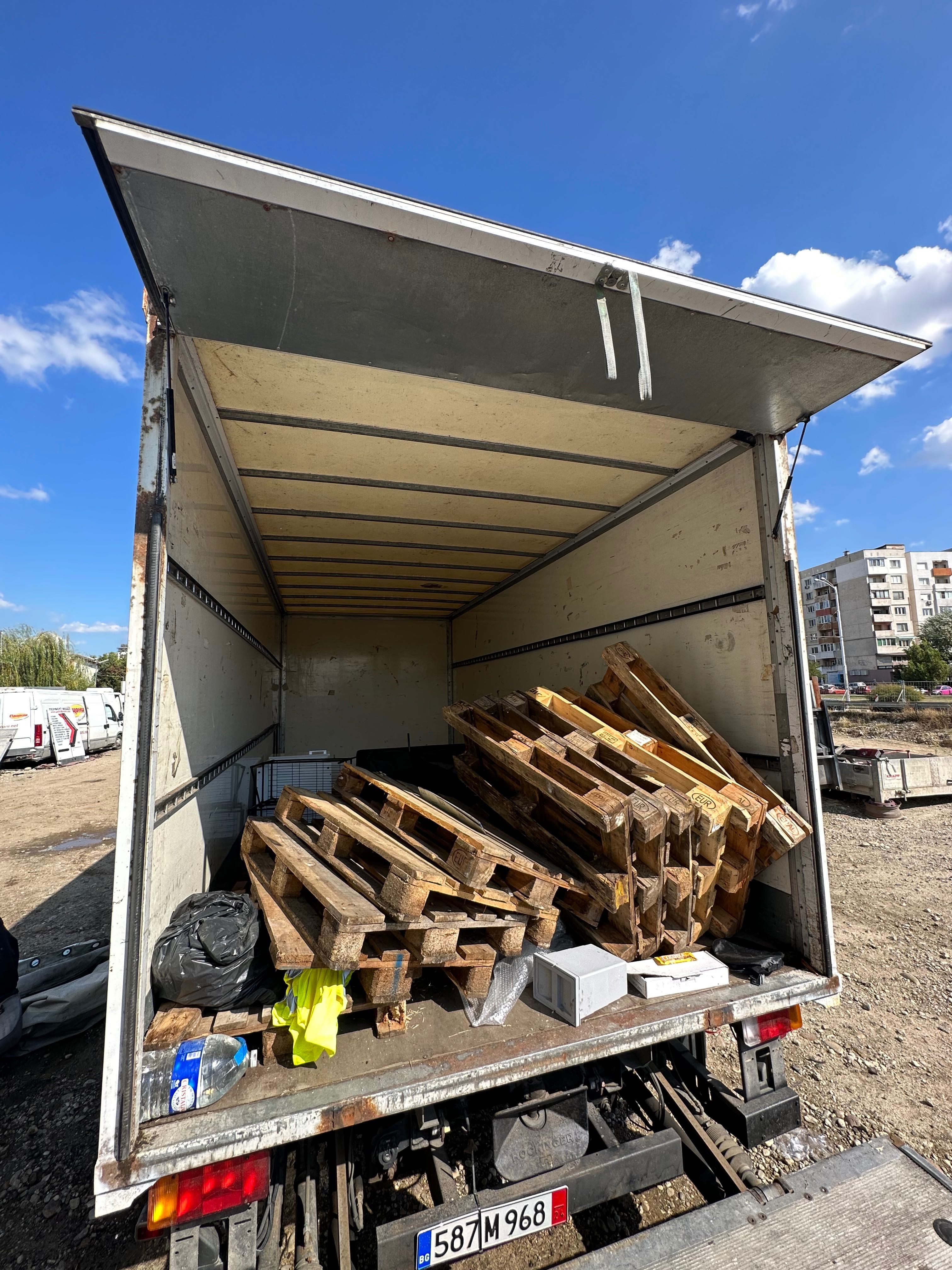 Продавам фургон от ивеко
