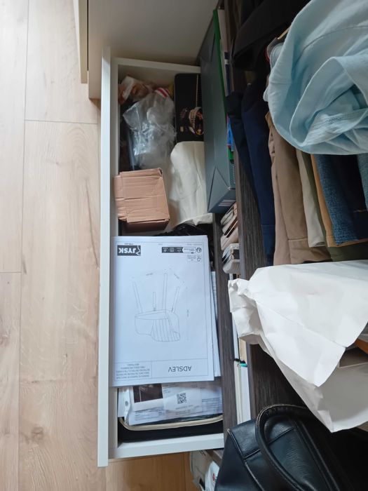 Скрин с чекмедже