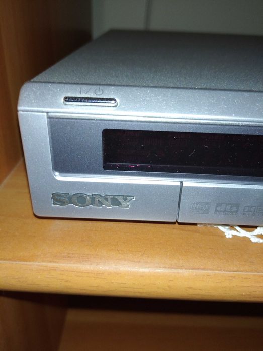 DVD recorder Sony cu Hard Disc