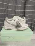 Adidasi Out of Office - White/Grey
