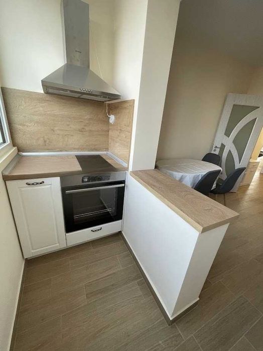Дава се под наем Тристаен апартамент в София, Младост 1 - 90 кв.м за 561 € - Снимка #8