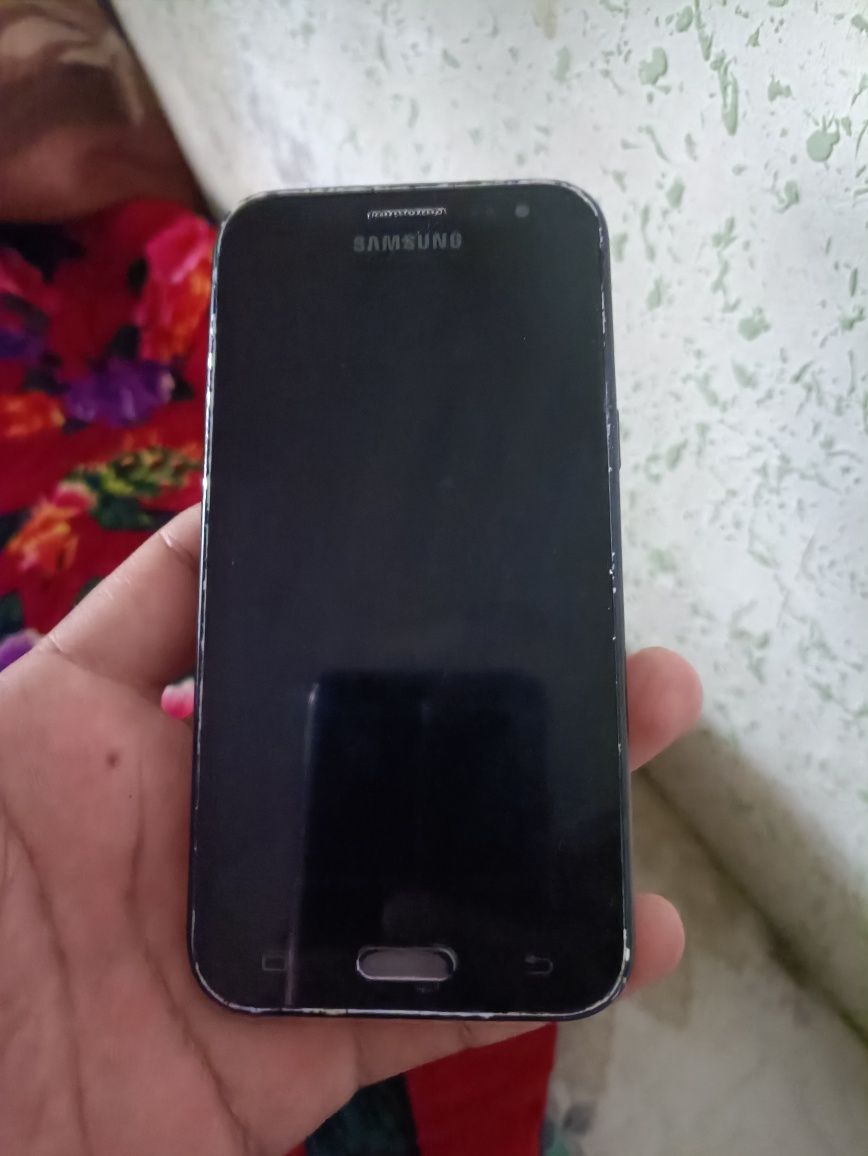 Samsung galaxy J2