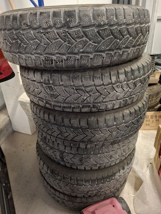 195 75  16 vredestein бусови гуми  комплект 6 бр.