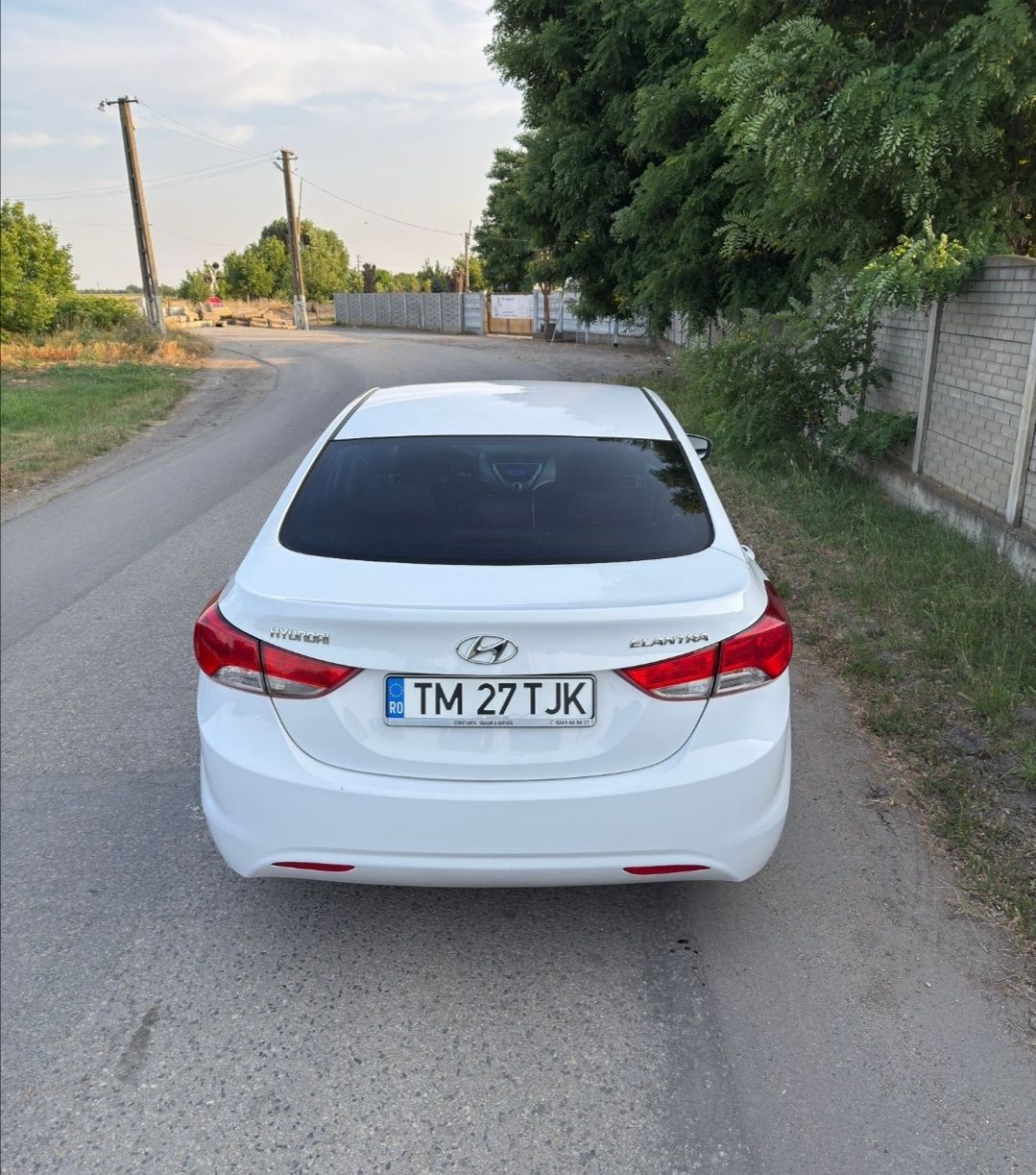 Hyundai Elantra 1.6 benzina 2012