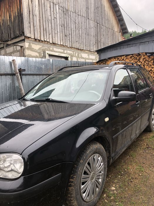 Vand golf 4 în stare functionare 1000€ neg