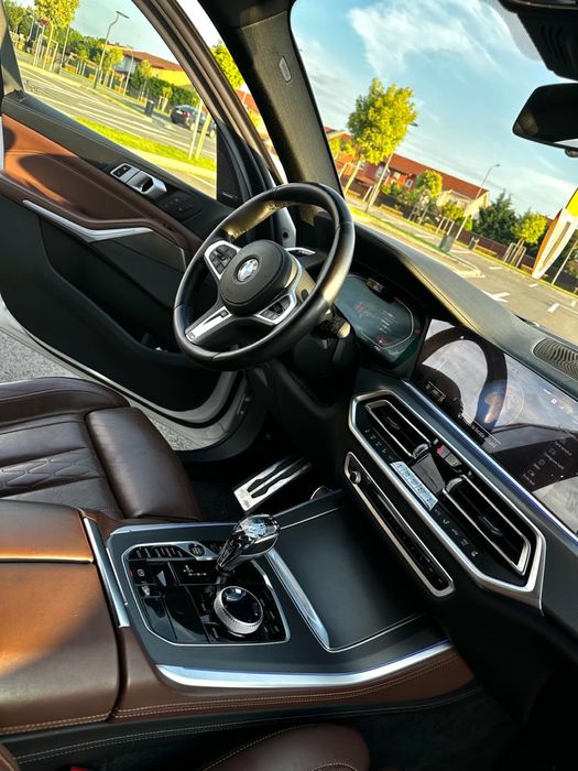 BMW X5 xDrive 40i , 250kw