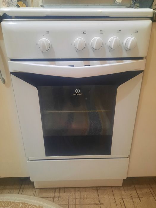Газ плита indesit