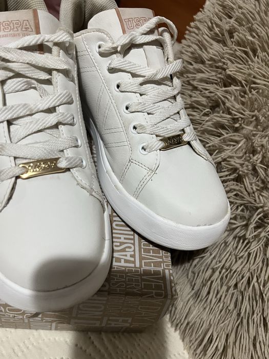 Дамски кецове USPA ,бял цвят