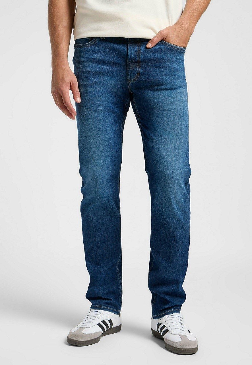 Джинсы Lee slim straight fit р.33/32и36/34