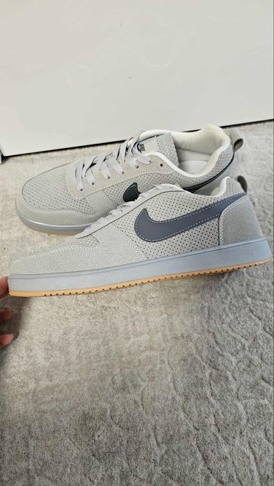 Мъжки кецове/маратонки Nike Air Force 43 номер