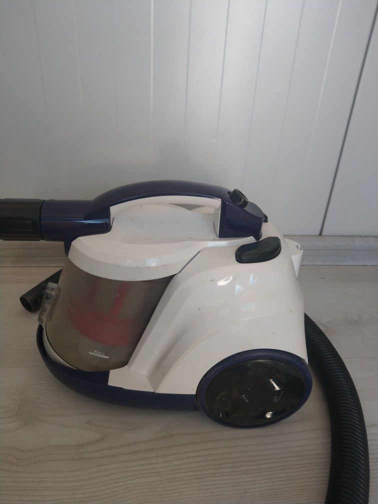 Прахосмукачка  Bissell