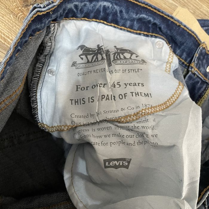 blugi levi’s, bărbați mărimea W33 noi cu etichetă albaștri