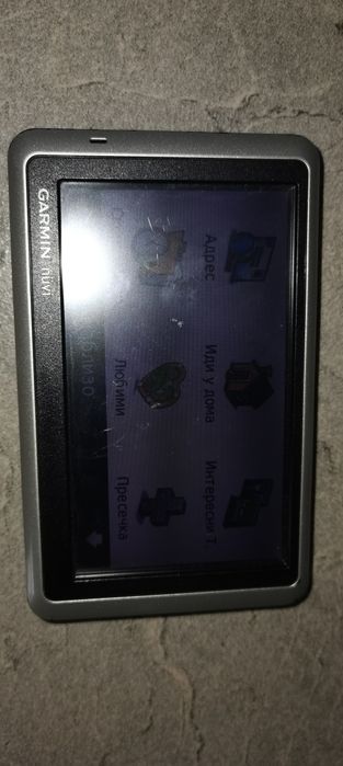 Продавам навигация Garmin nuvi 1350