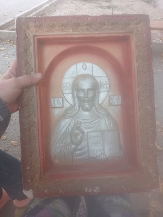 Икона очень старинная