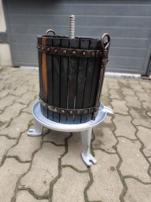 Vând Storcător Struguri stare foarte buna