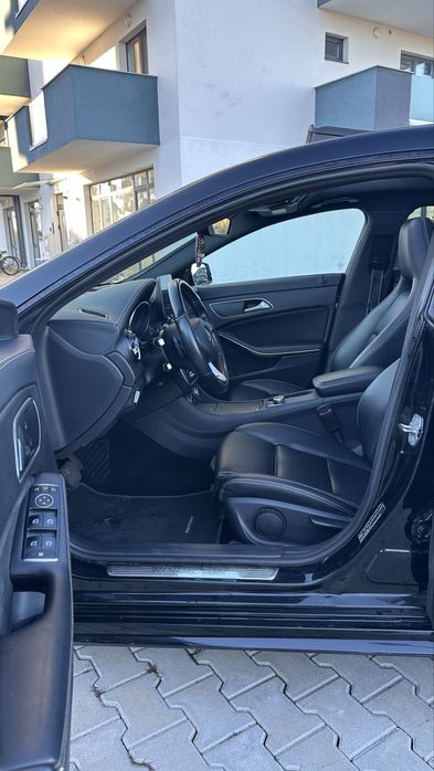 Mercedes CLA 200 2.2 D 2020 E6 Pachet AMG Edtion 7G Tronic Panoramic