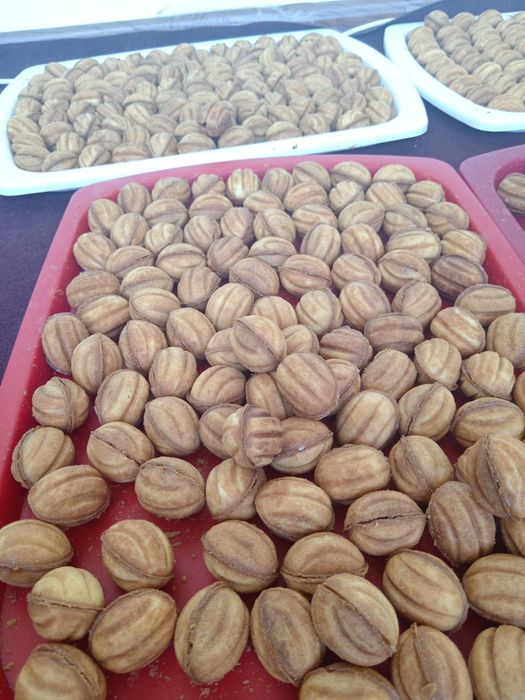 Орешница сотилади