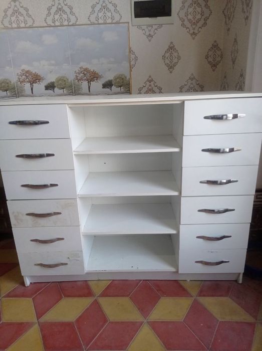 Камод шкафлар сатылады